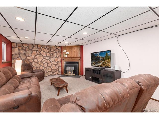 6962 Kendall St, Arvada, CO 80003