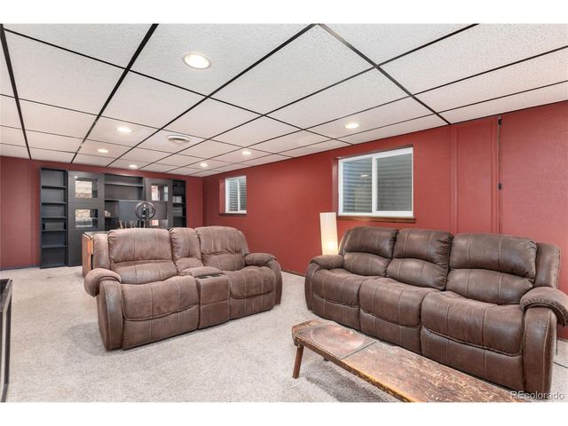 6962 Kendall St, Arvada, CO 80003