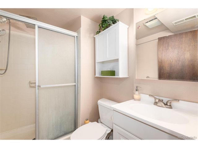 6962 Kendall St, Arvada, CO 80003