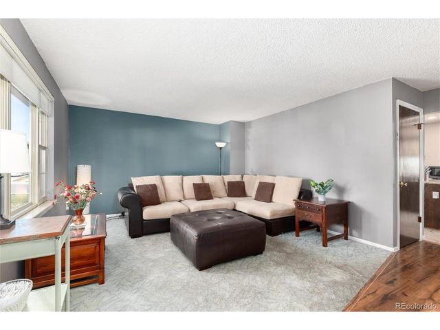 6962 Kendall St, Arvada, CO 80003