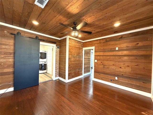 410 N Elm Street, Trinity, TX 75862