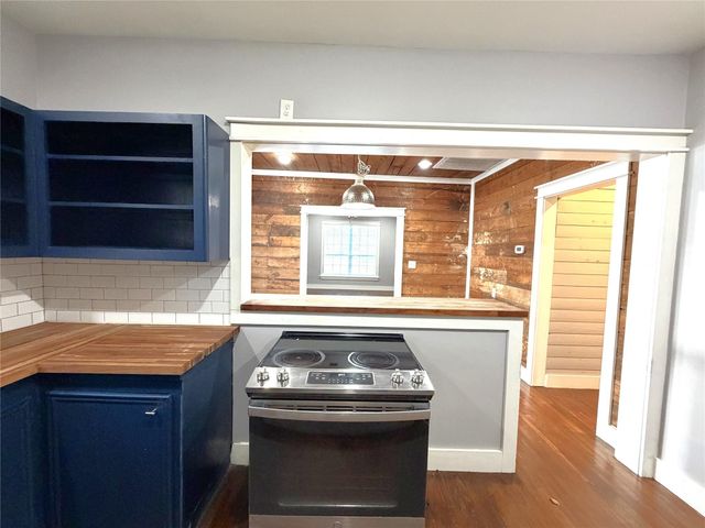 410 N Elm Street, Trinity, TX 75862