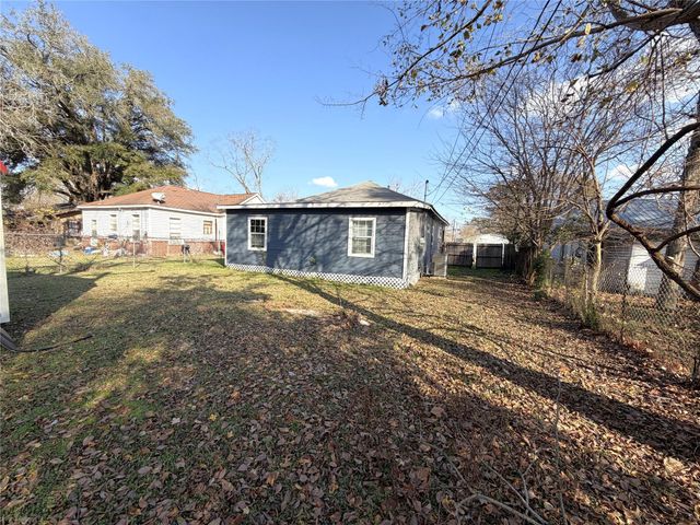 410 N Elm Street, Trinity, TX 75862