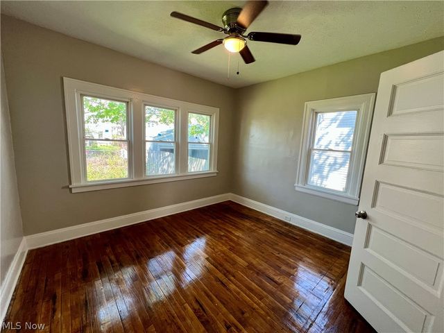 1334 W 89th Street, Cleveland, OH 44102