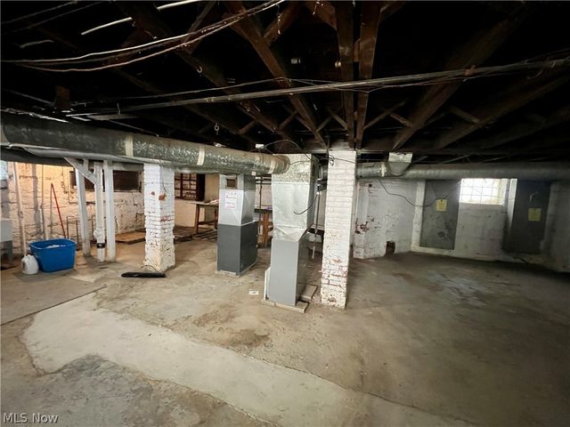 1334 W 89th Street, Cleveland, OH 44102