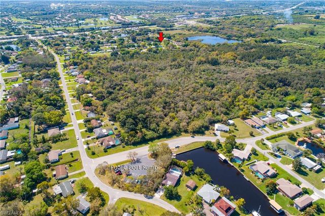 2826 West RD, Fort Myers, FL 33905