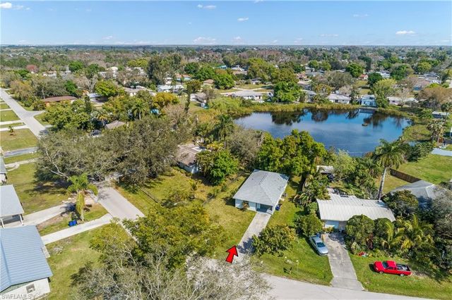 2826 West RD, Fort Myers, FL 33905