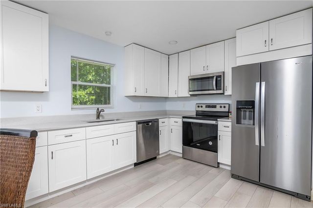 2826 West RD, Fort Myers, FL 33905