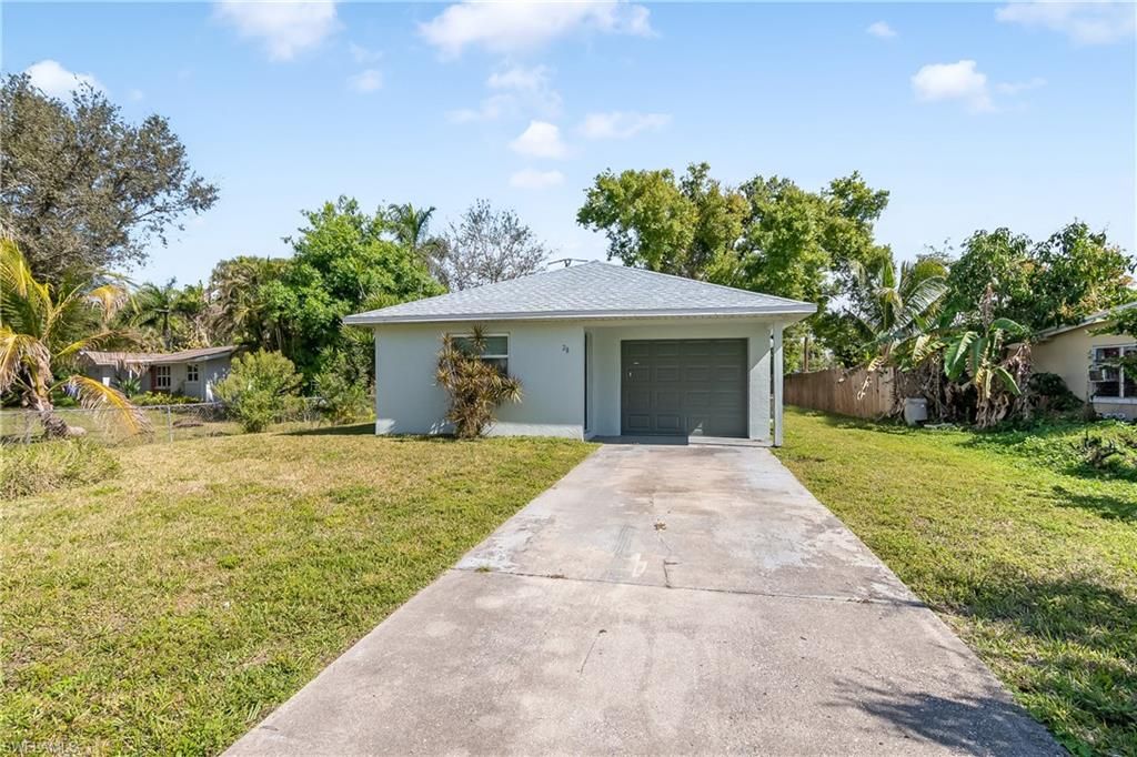 2826 West RD, Fort Myers, FL 33905
