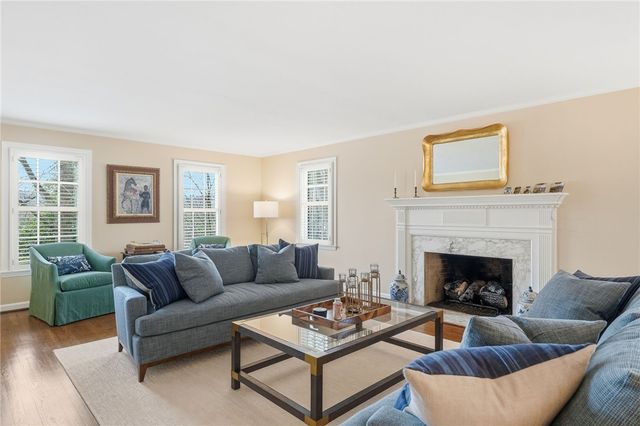 661 Canterbury Lane, Sewickley, PA 15143