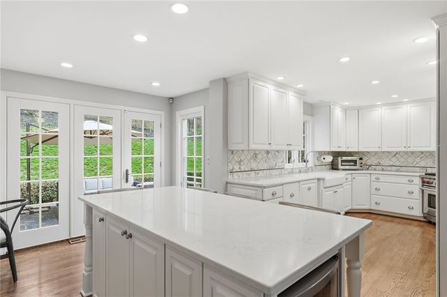 661 Canterbury Lane, Sewickley, PA 15143