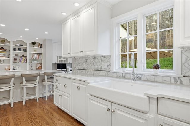 661 Canterbury Lane, Sewickley, PA 15143