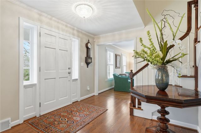 661 Canterbury Lane, Sewickley, PA 15143