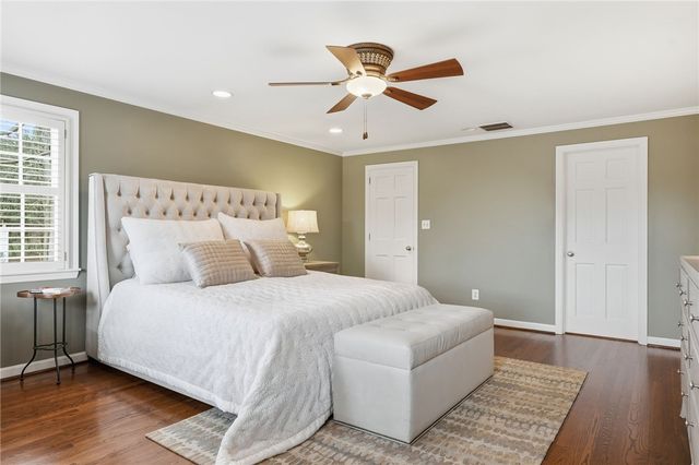 661 Canterbury Lane, Sewickley, PA 15143