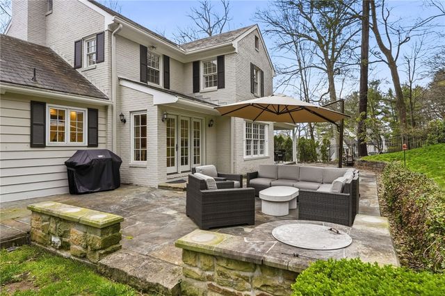 661 Canterbury Lane, Sewickley, PA 15143