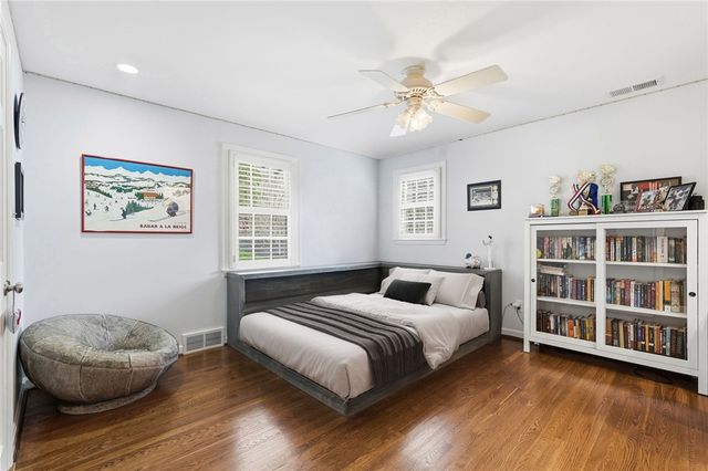 661 Canterbury Lane, Sewickley, PA 15143