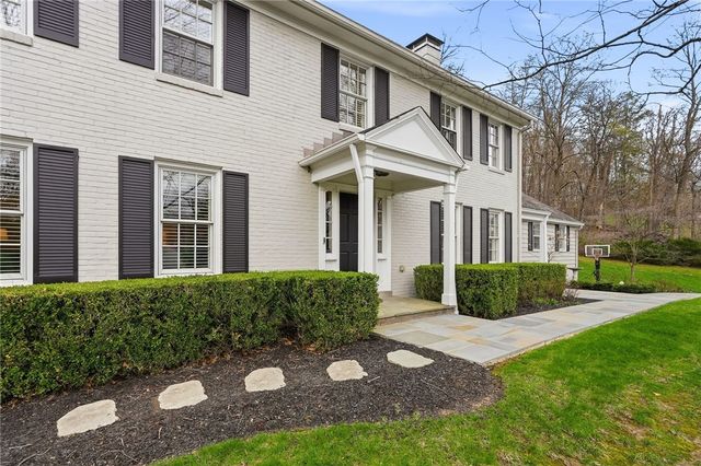 661 Canterbury Lane, Sewickley, PA 15143