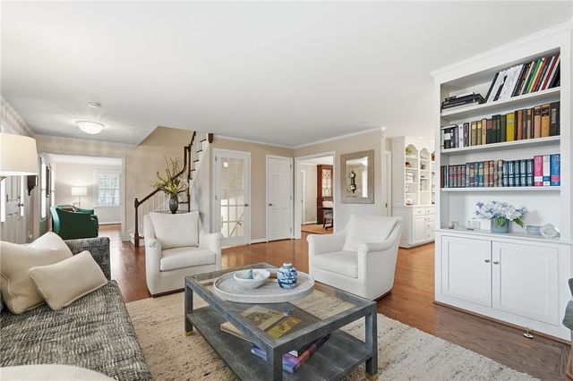 661 Canterbury Lane, Sewickley, PA 15143