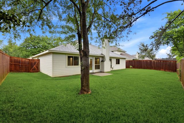 30626 Country Meadows Drive, Tomball, TX 77375