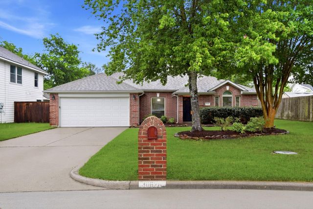 30626 Country Meadows Drive, Tomball, TX 77375