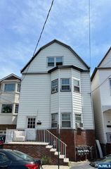 44 Washington Street 2F, Harrison, NJ 07029