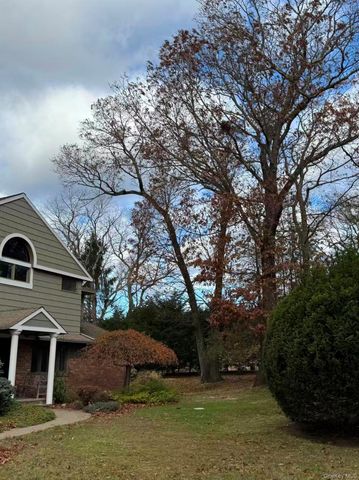 4 Norgate Road, Glen Head, NY 11545