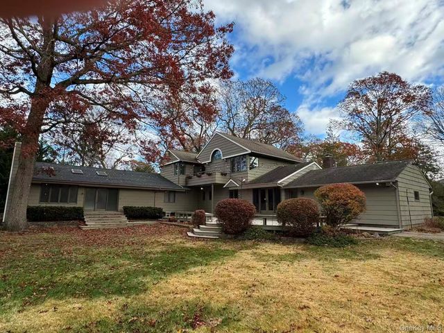 4 Norgate Road, Glen Head, NY 11545