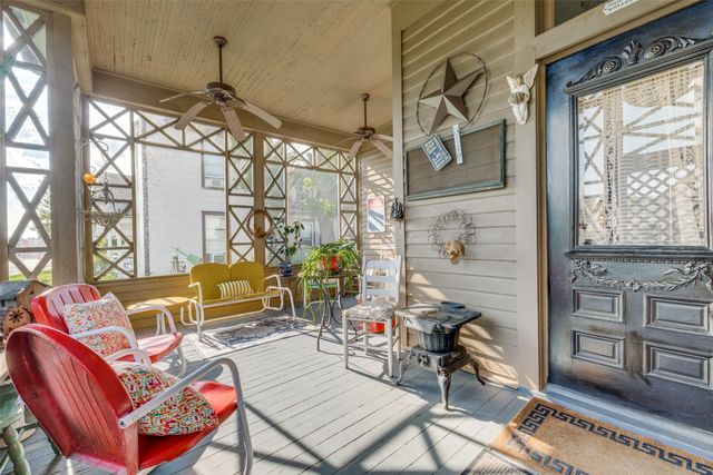 626 W Chestnut Street, Denison, TX 75020