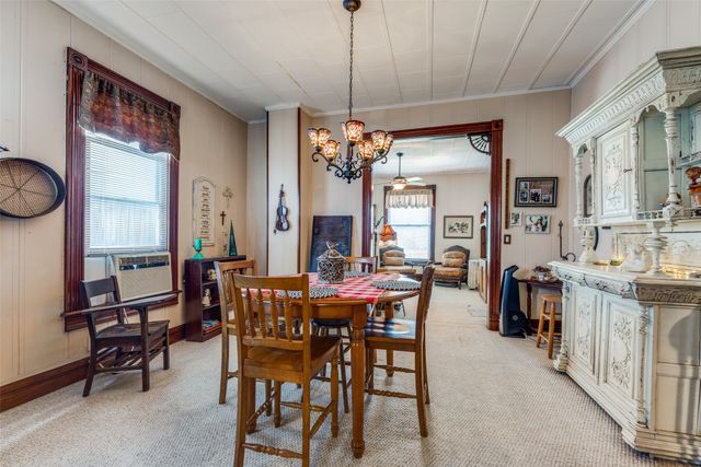 626 W Chestnut Street, Denison, TX 75020