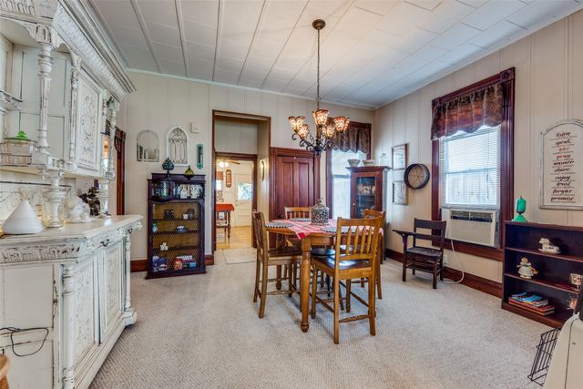 626 W Chestnut Street, Denison, TX 75020