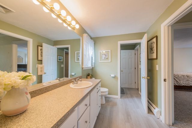19 Great Wind Dr, Plymouth, MA 02360
