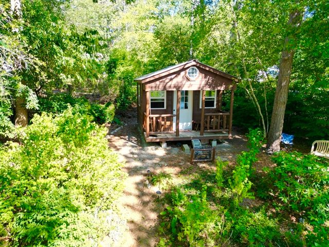 19 Great Wind Dr, Plymouth, MA 02360