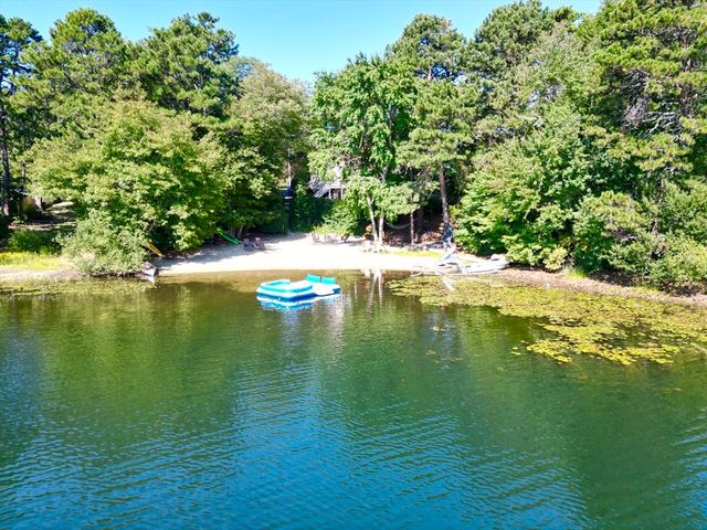 19 Great Wind Dr, Plymouth, MA 02360