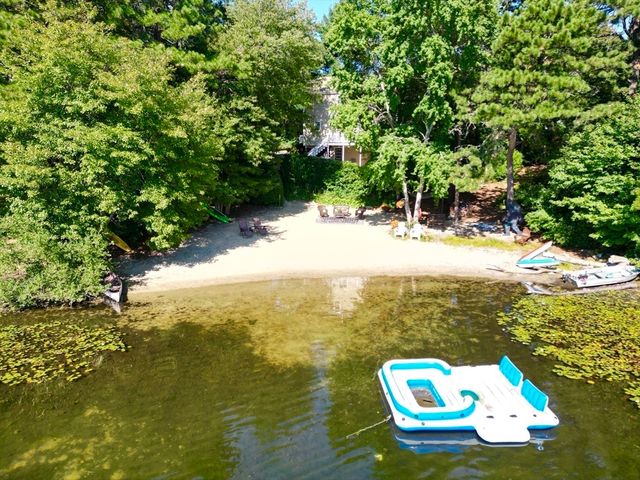 19 Great Wind Dr, Plymouth, MA 02360