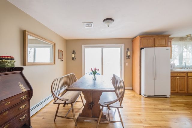 19 Great Wind Dr, Plymouth, MA 02360