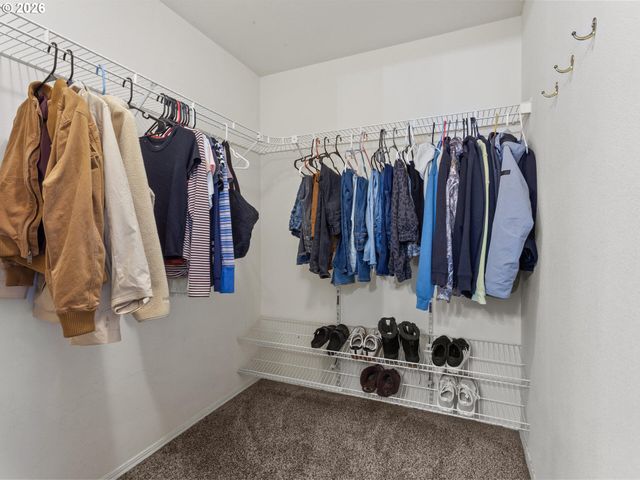 19200 Se 33RD Cir, Camas, WA 98607