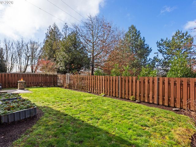 19200 Se 33RD Cir, Camas, WA 98607