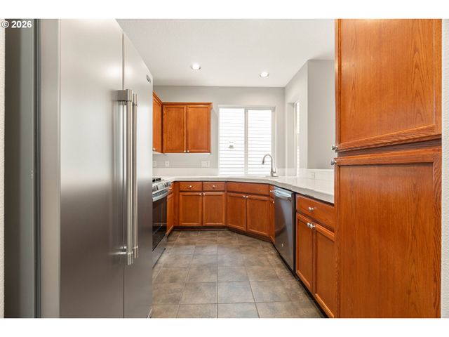 1062 Se TAMANGO St, Hillsboro, OR 97123