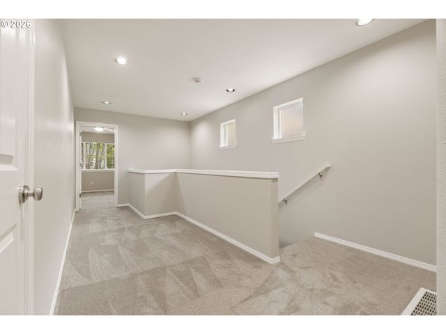 1062 Se TAMANGO St, Hillsboro, OR 97123