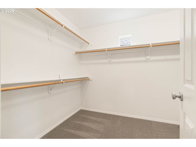 1062 Se TAMANGO St, Hillsboro, OR 97123
