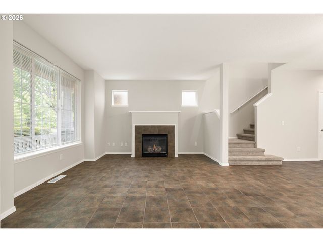 1062 Se TAMANGO St, Hillsboro, OR 97123
