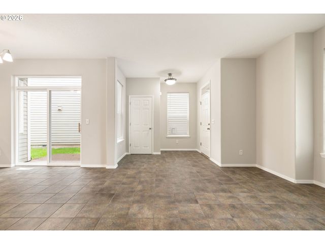 1062 Se TAMANGO St, Hillsboro, OR 97123