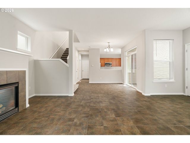 1062 Se TAMANGO St, Hillsboro, OR 97123