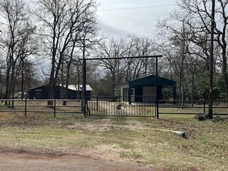 140 Lcr 743d, Thornton, TX 76687