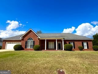 125 Sarakay Circle, Macon, GA 31216