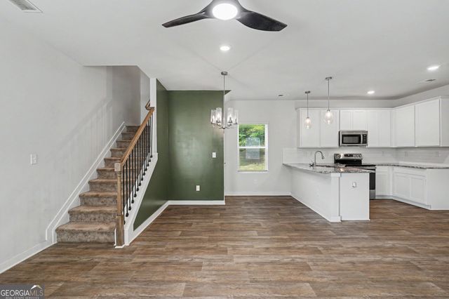 336 Wandering Brook Drive, Mcdonough, GA 30253
