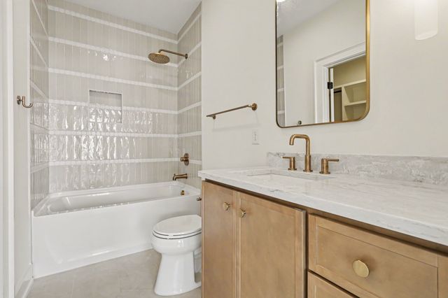 535B Moore Ave, Nashville, TN 37203