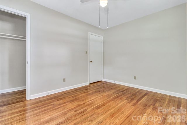 67 Wagon Road, Asheville, NC 28805