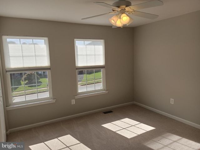 345 SILVER RIDGE DR, Sterling, VA 20164