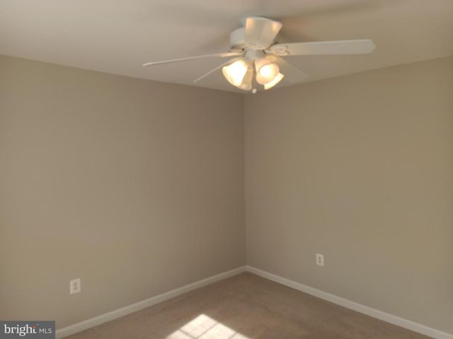 345 SILVER RIDGE DR, Sterling, VA 20164